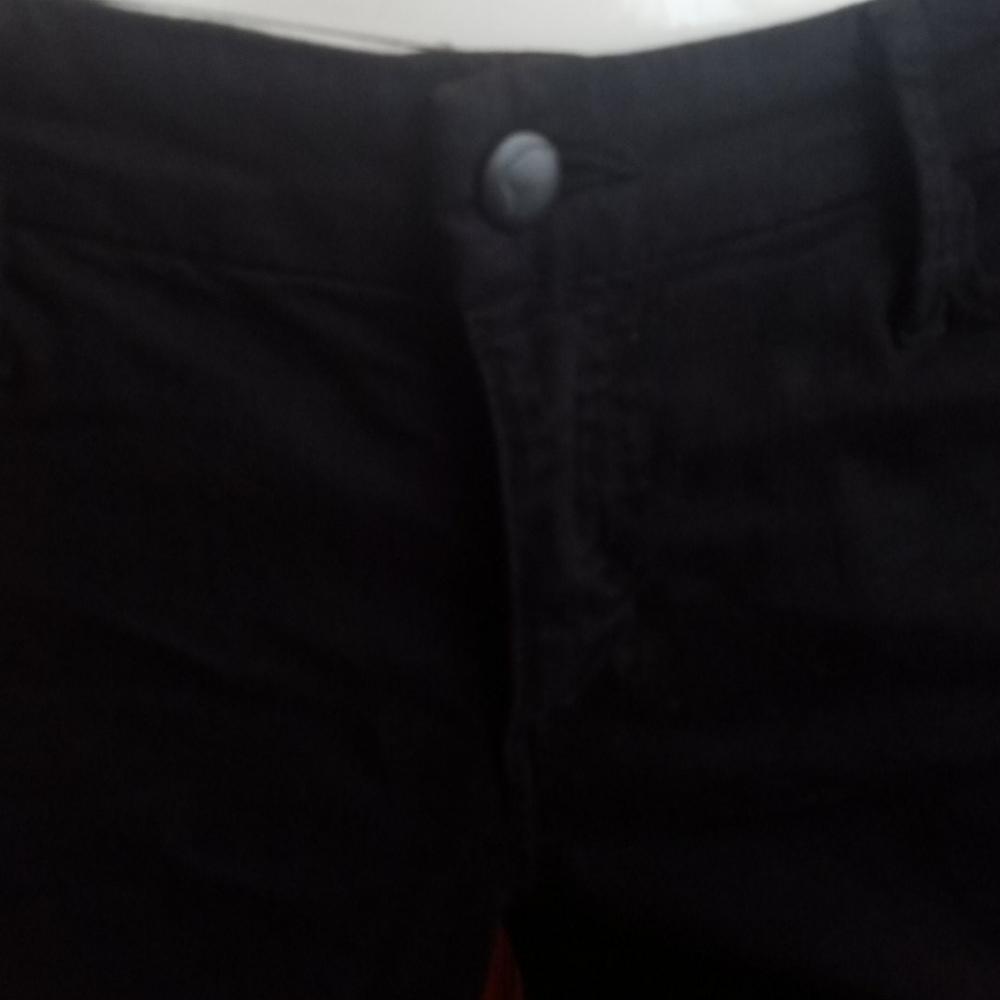 Black Jean's - Picture 2 of 5